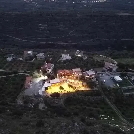 Koumos Stone Villas Kavrokhorion Exterior photo