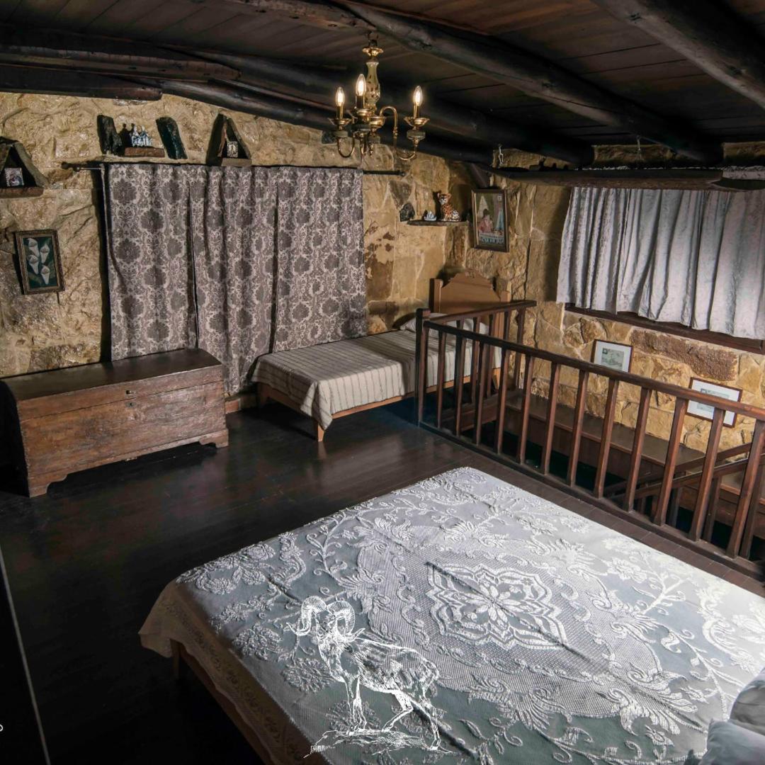 Apartamento Koumos Stone *